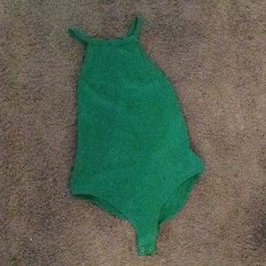 Never worn, no tags, green bodysuit forvever21